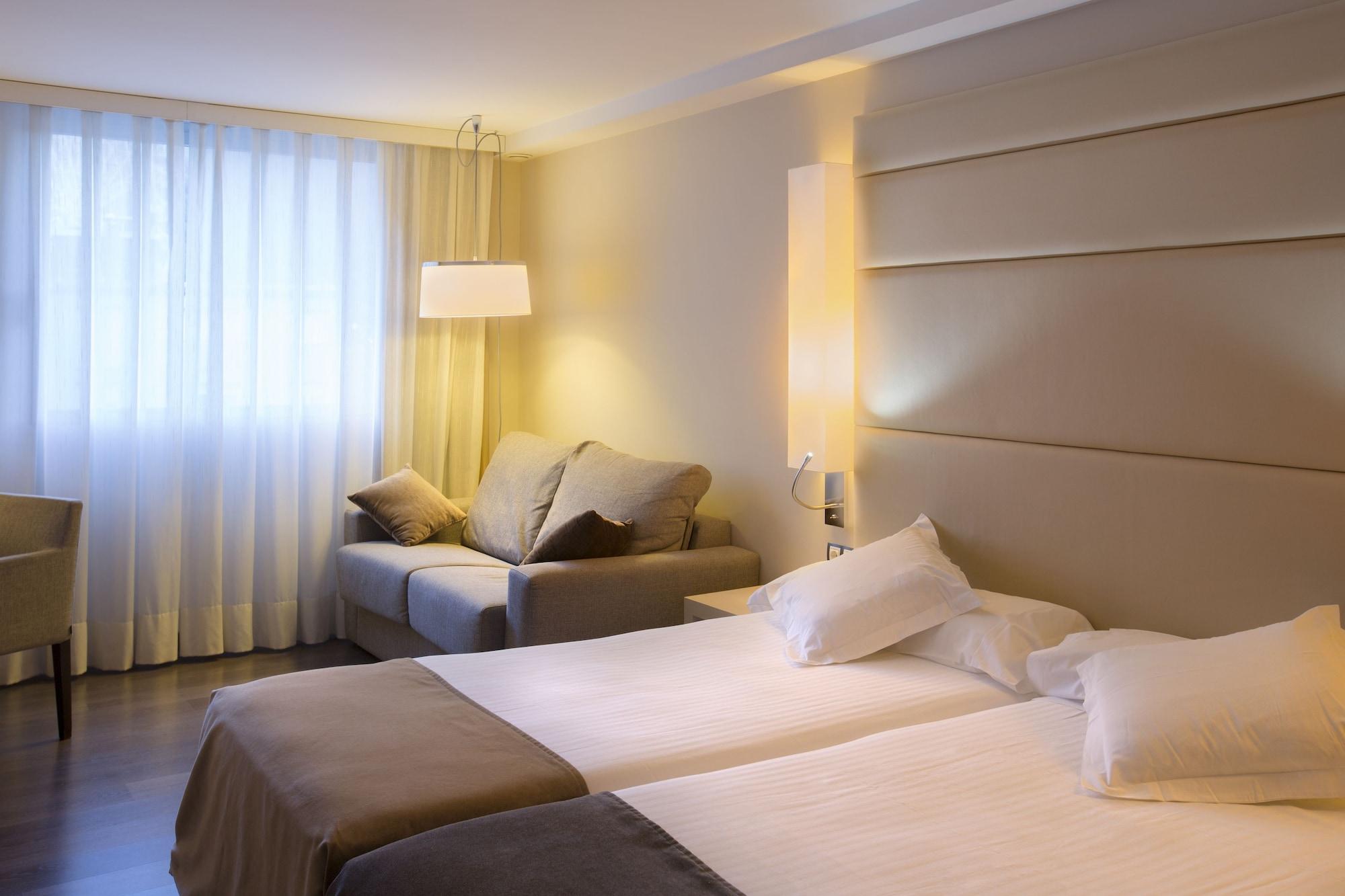 Yomo Mola Park Hotel Les Escaldes Kültér fotó