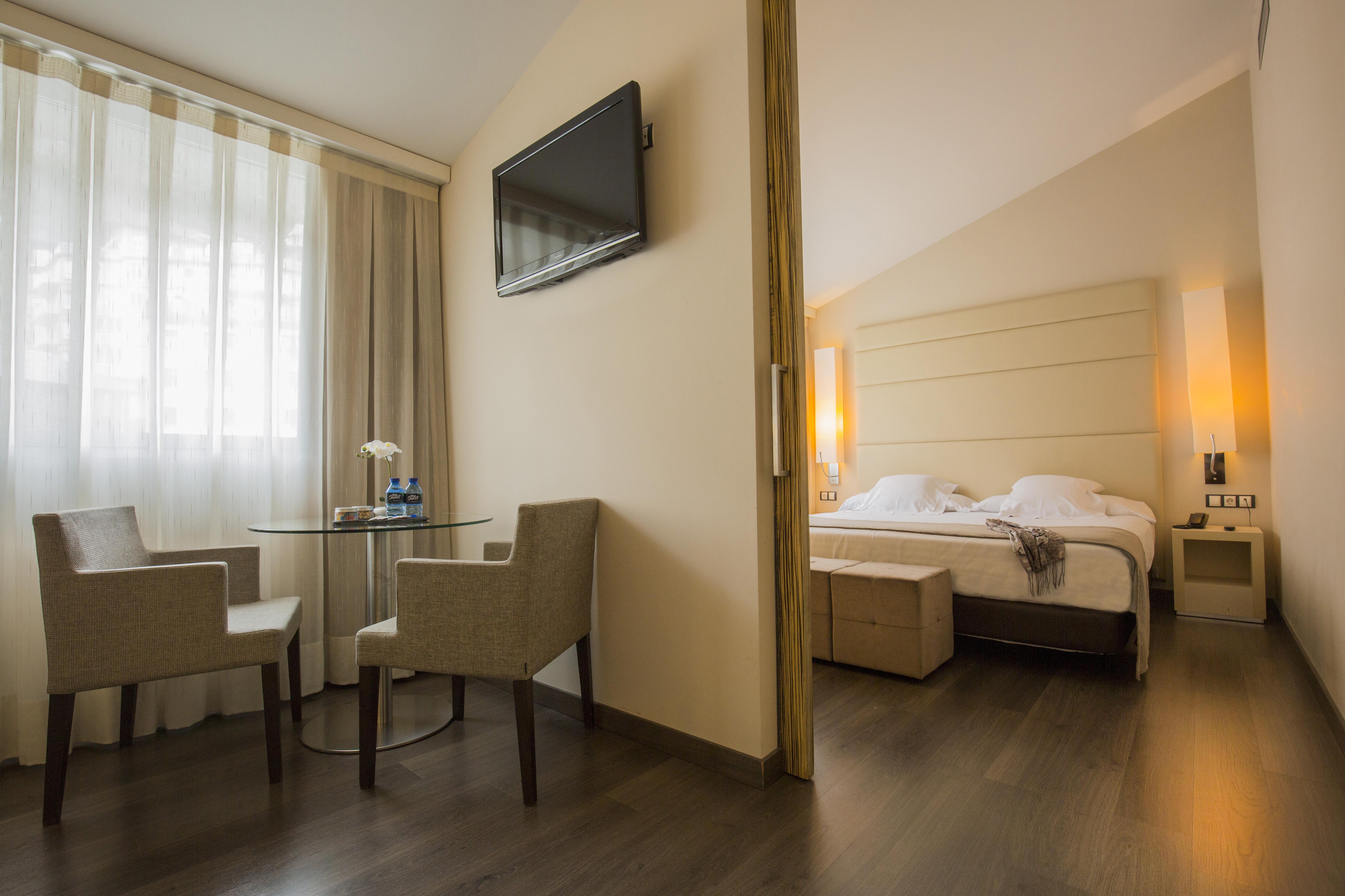 Yomo Mola Park Hotel Les Escaldes Kültér fotó