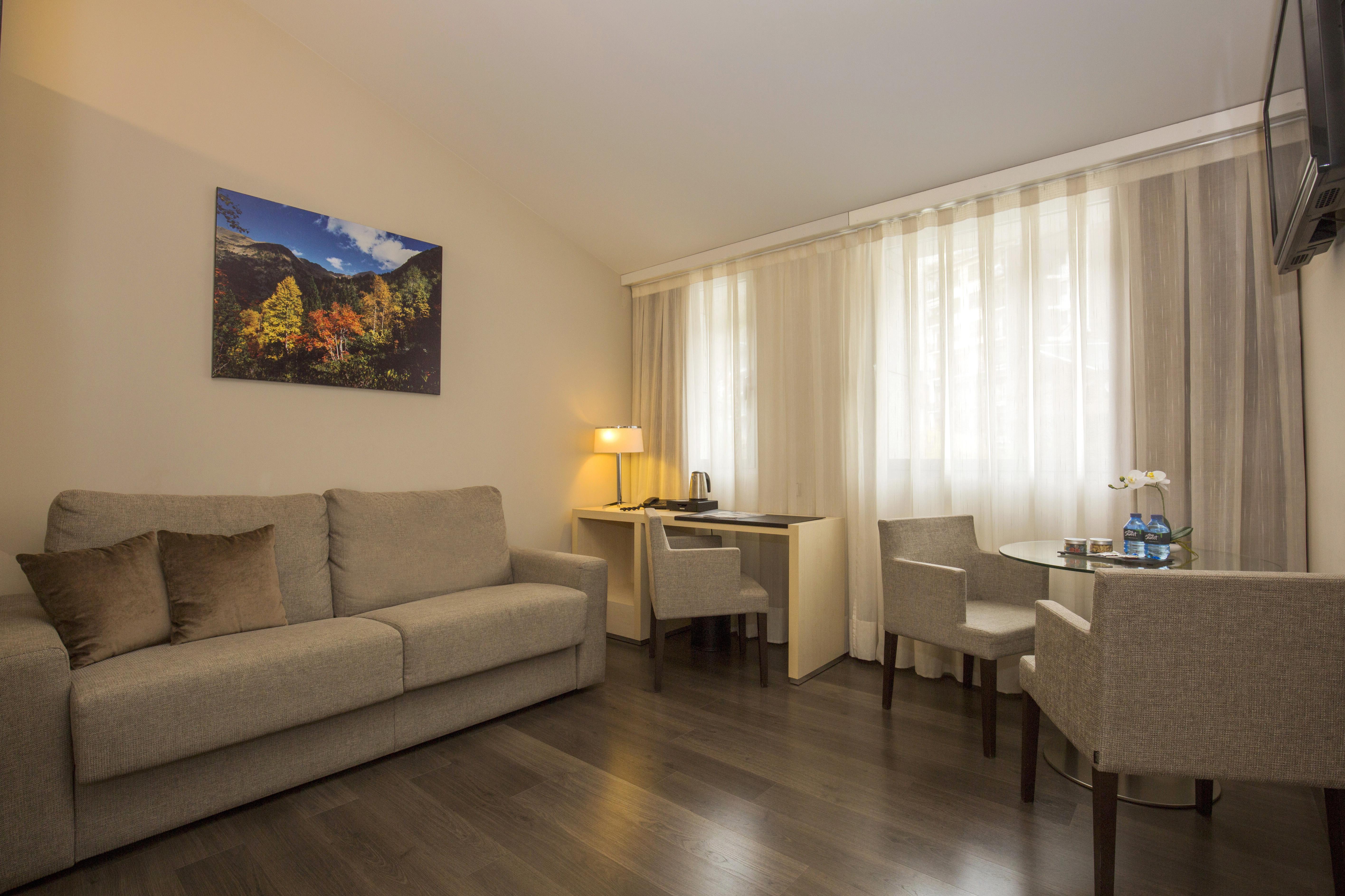 Yomo Mola Park Hotel Les Escaldes Kültér fotó