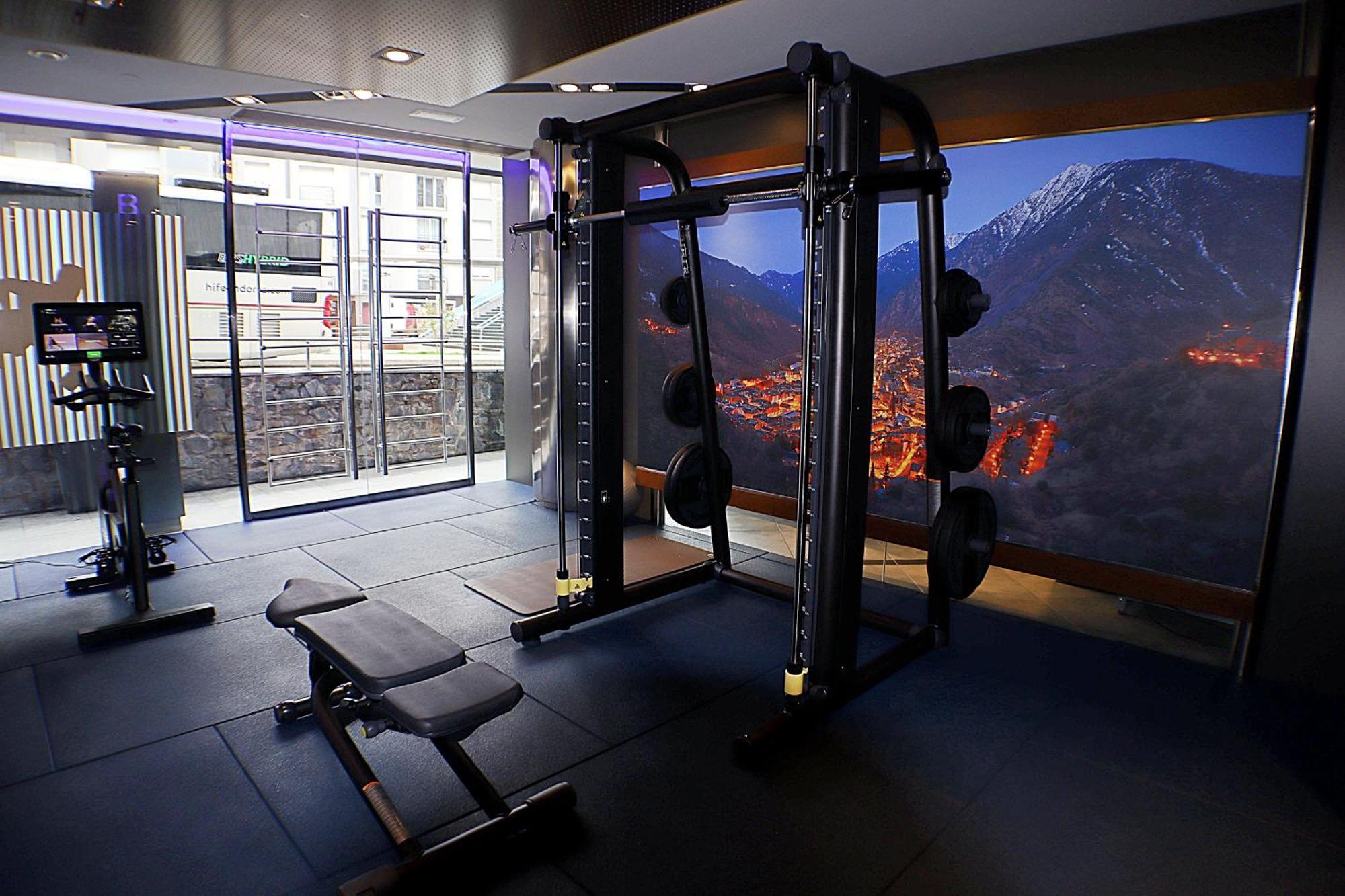 Yomo Mola Park Hotel Les Escaldes Kültér fotó