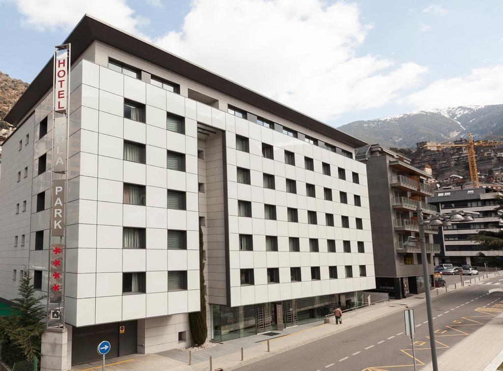 Yomo Mola Park Hotel Les Escaldes Kültér fotó